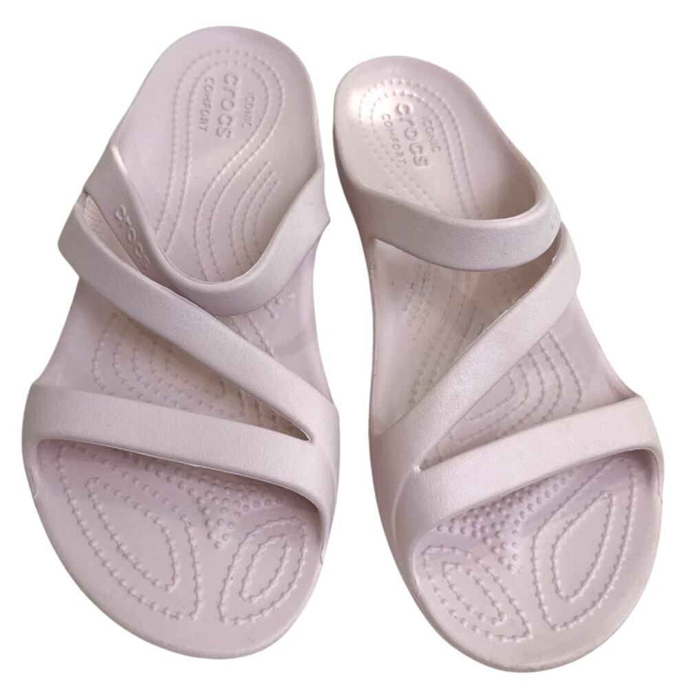 Crocs Kadee II Strappy Sandals Women 8 Light Pink Croslite Slip On Flats EUC